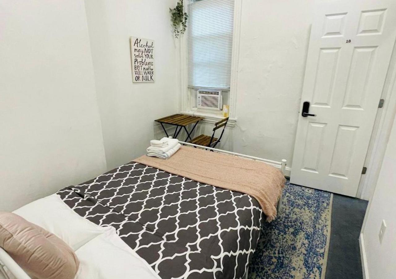 Oui On Ludlow - Entire House And Private Rooms In University City Philadelphia Exterior photo
